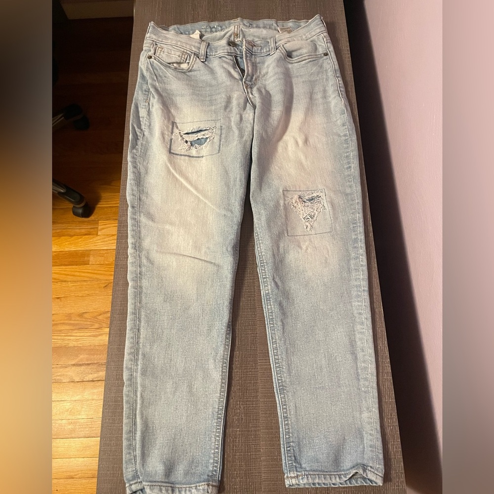 Old Navy Boyfriend Jean Distressed 2